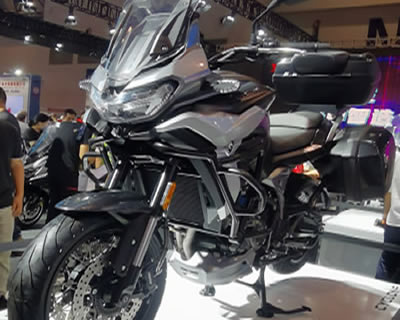宗申賽科(kē)龍650CC大(dà)排量摩托車(chē)
